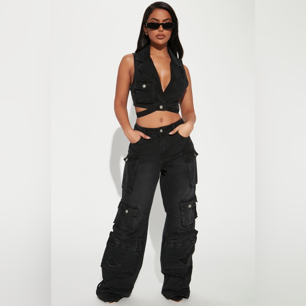 Fashion Nova Plus Size Billie Ripped Cargo Jeans - Black - 18
